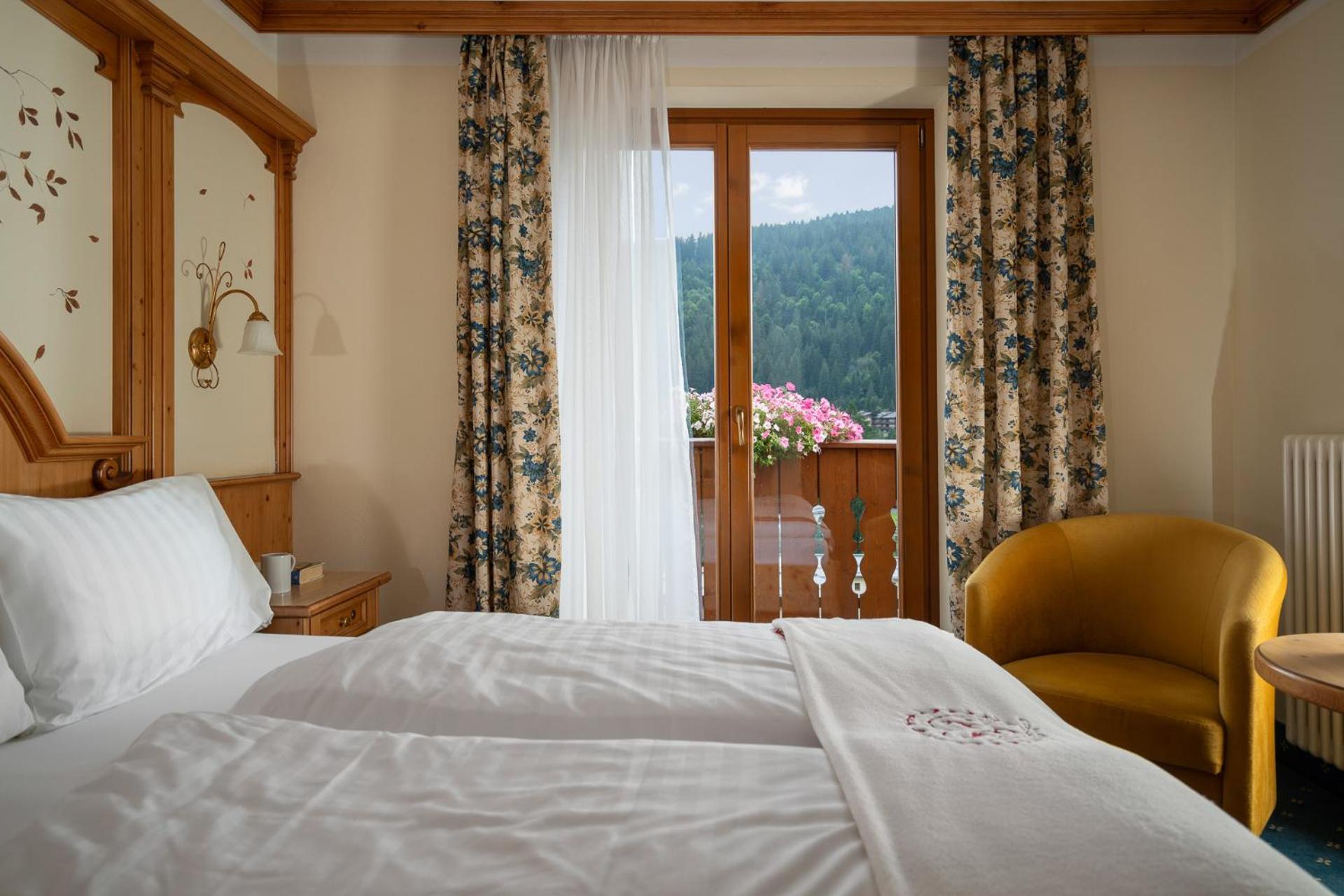 Hotel Gianna Madonna Exteriör bild